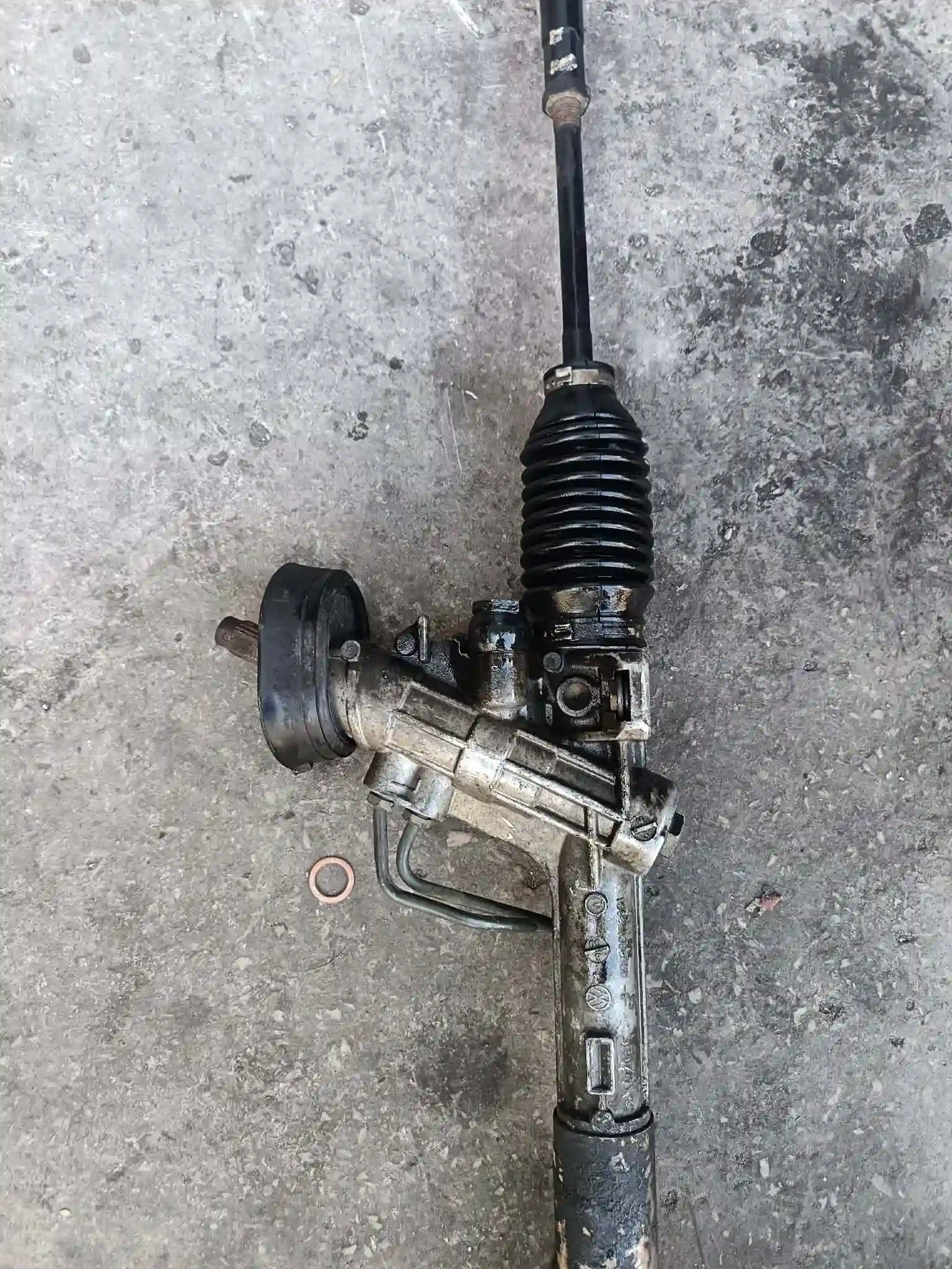 Crémaillère Polo 5 ou 6 ou Golf 4 à El Ouerdia - Vue 2