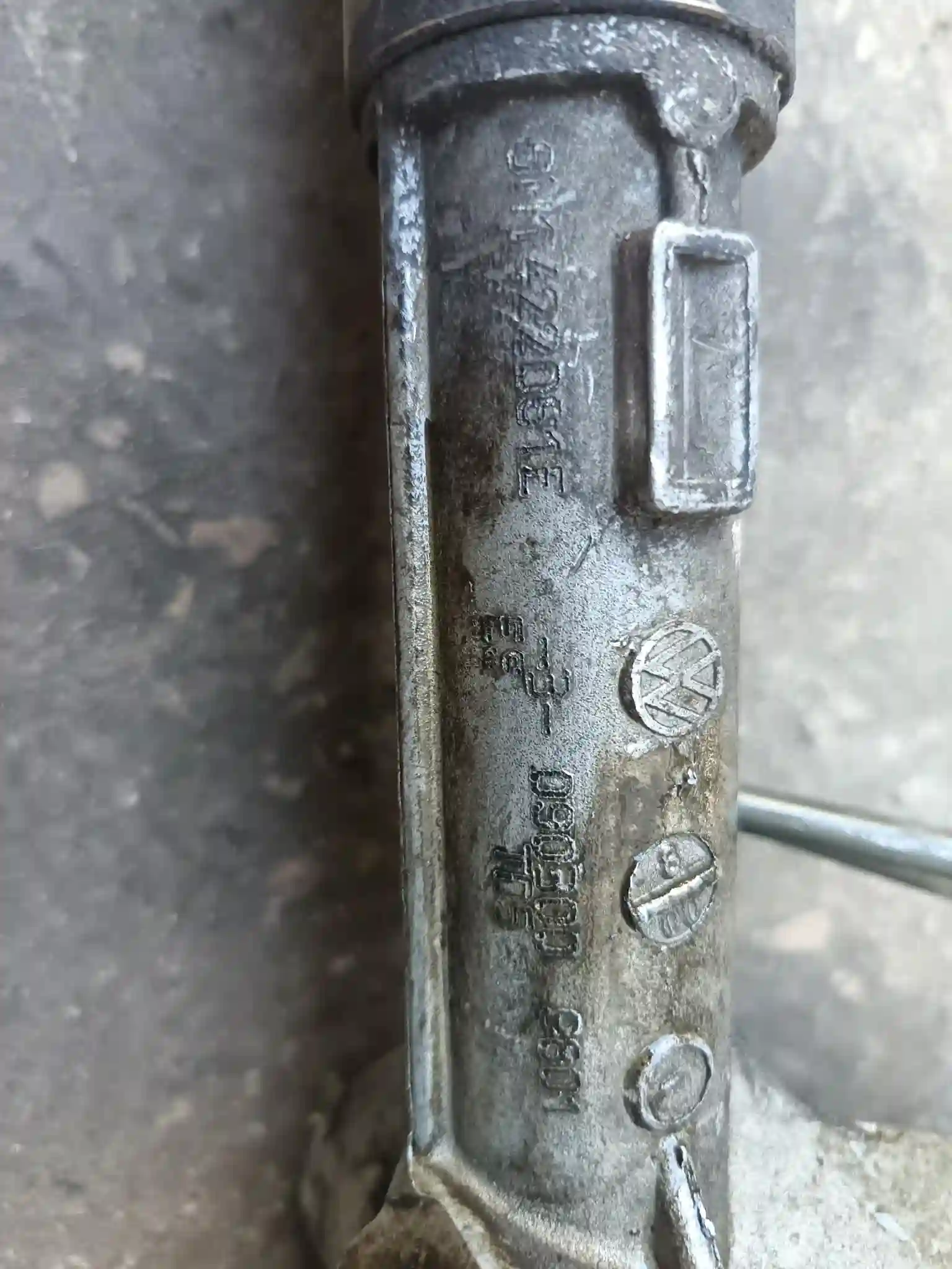 Crémaillère Polo 5 ou 6 ou Golf 4 à El Ouerdia - Vue 4