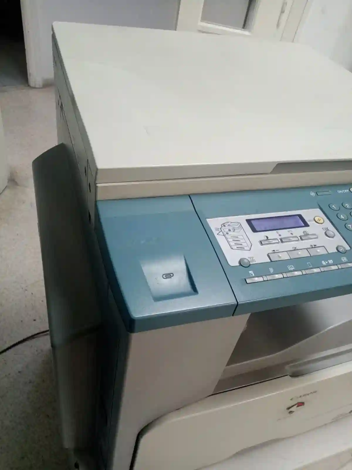 Photocopieur Canon Ir2016j Avec Scole à La Marsa - Vue 1