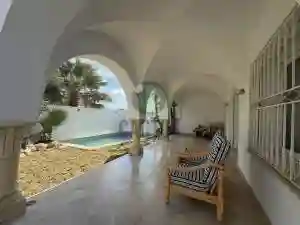 Villa Avec Piscine Sidi Ref691a à Cite El Mahrsi 1 - Vue 4