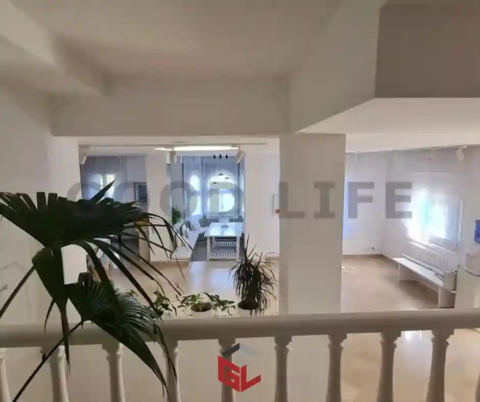 Villa Coloniale à Mutuelleville à Mutuelle Ville - Vue 3