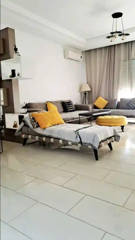 Particulier L S4 Meublé Neuf Cité Palmeraies à L'année - Vue 7