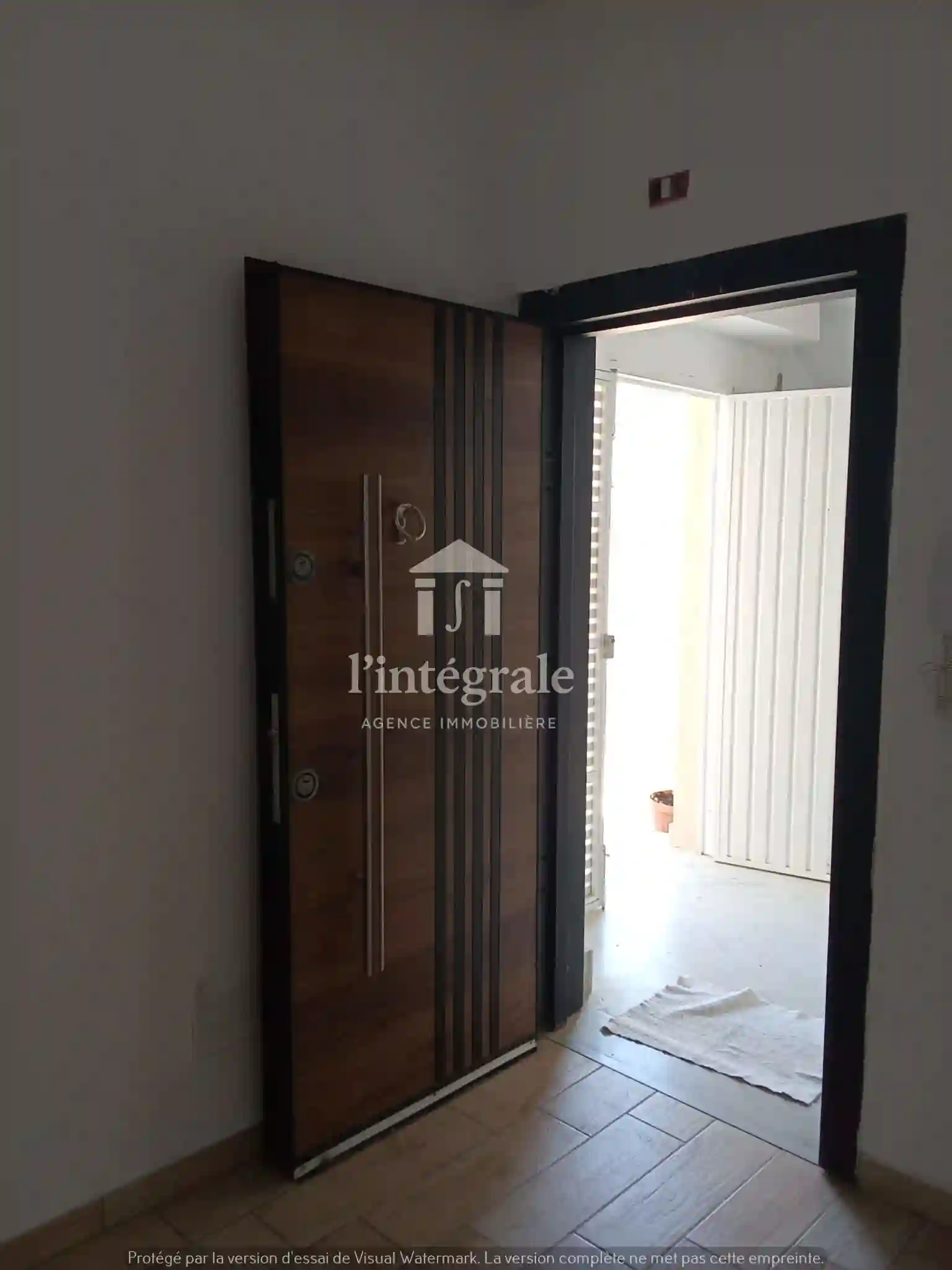 S2 rez de Chaussée Villa à Jardins D'el Menzah - Vue 4