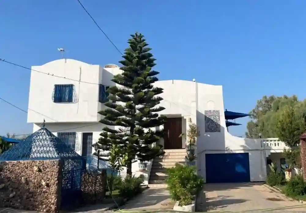Dar Louzir Maison de Vacances à Tazarka - Vue 1