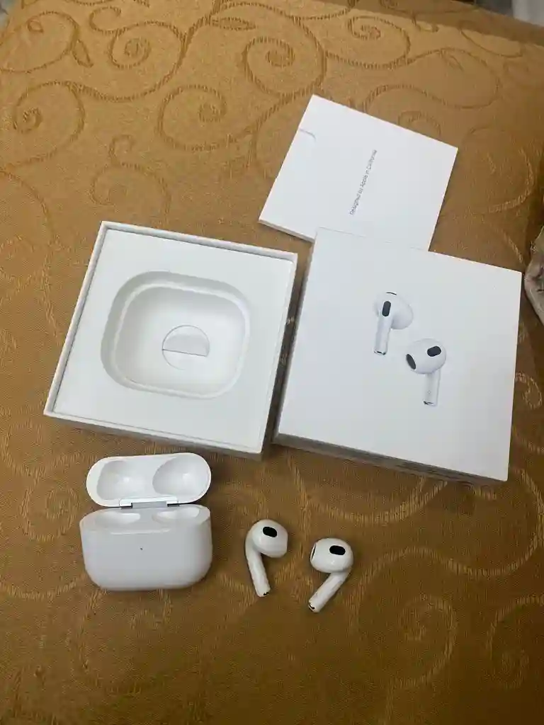 Airpod 3 - Vue 1