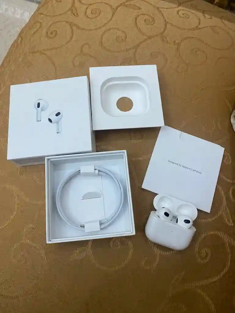 Airpod 3 - Vue 4