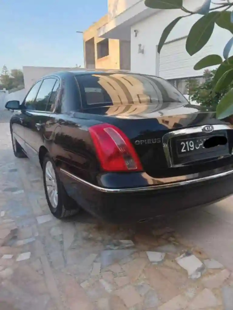 Kia Opirus v6 - Vue 2