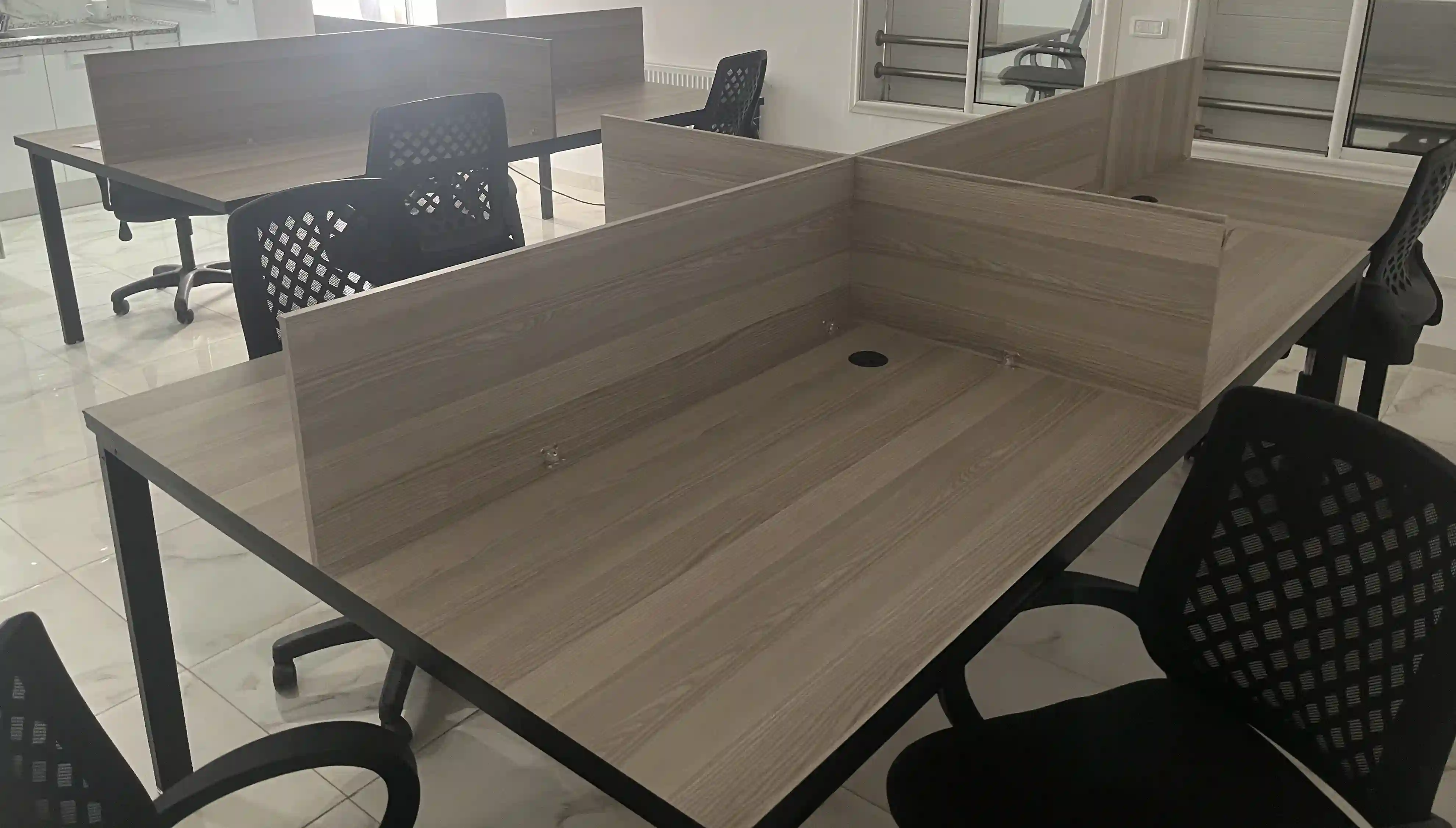 Meuble de Bureau à Cite El Khadra - Vue 1