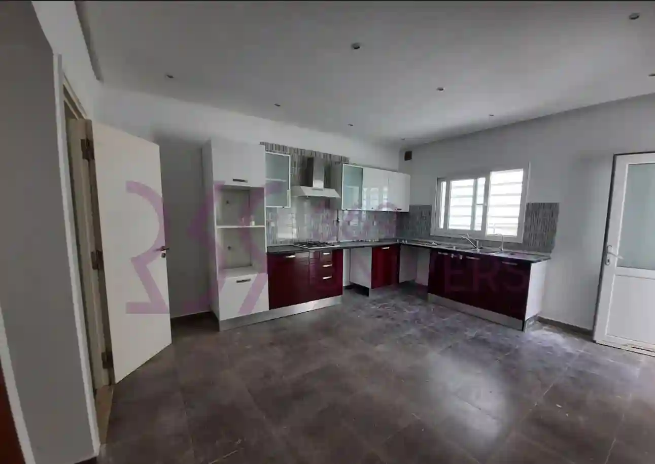 Duplex Avec Jardin a la Marsa ref Rd007 à Cite El Khalil - Vue 4