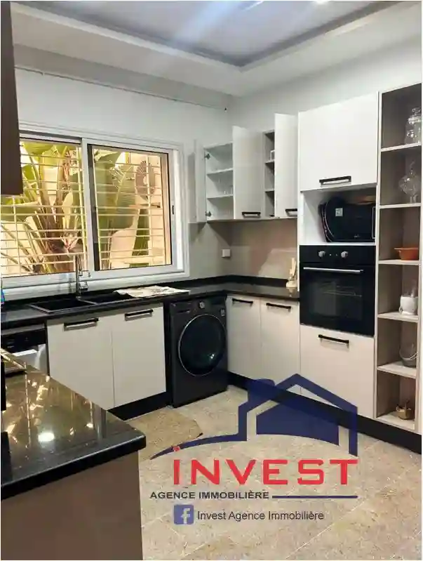 Rez de Jardin Meublé Avec Piscine à Gammarth Supérieur - Vue 6