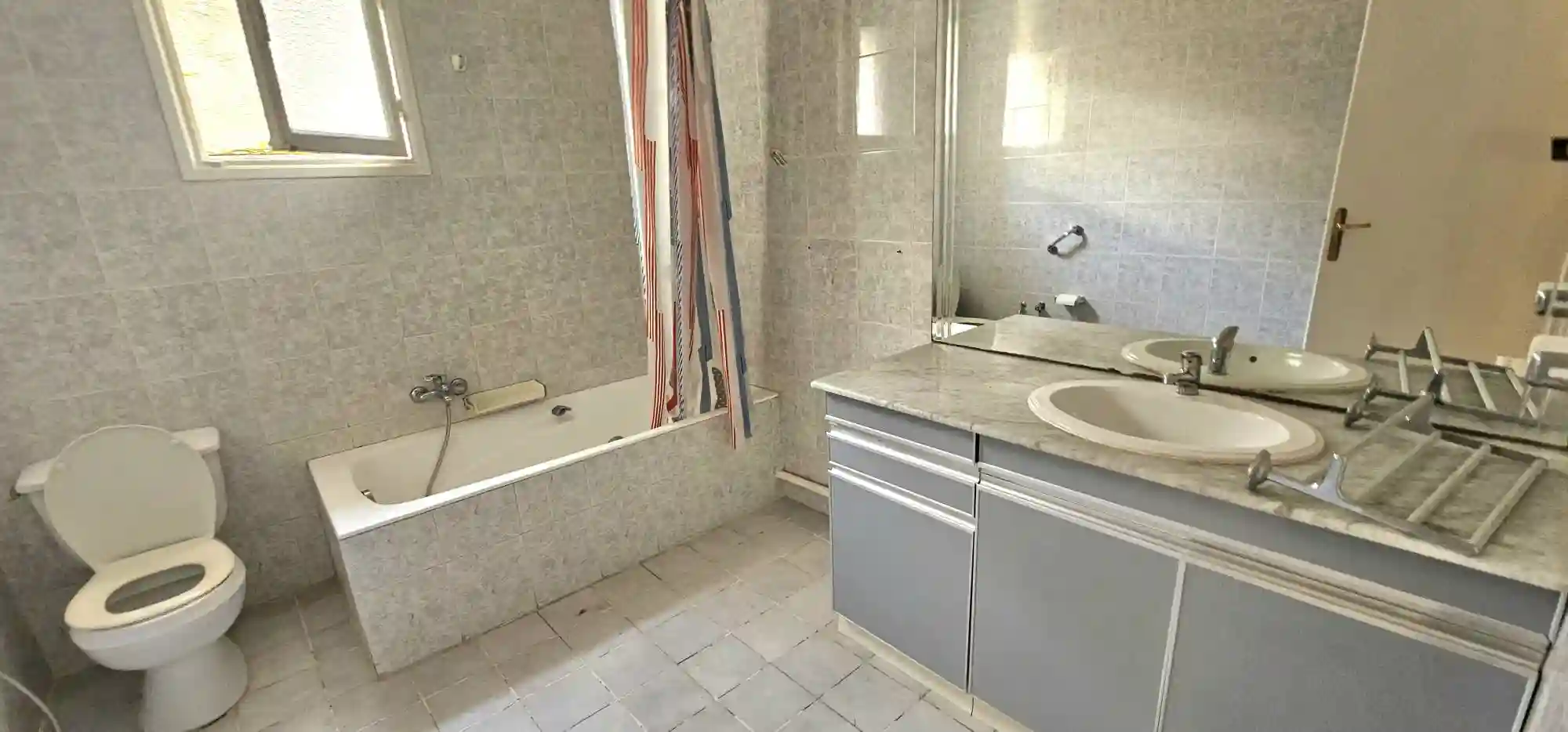 Grand Appartement à Manar1 - Vue 5