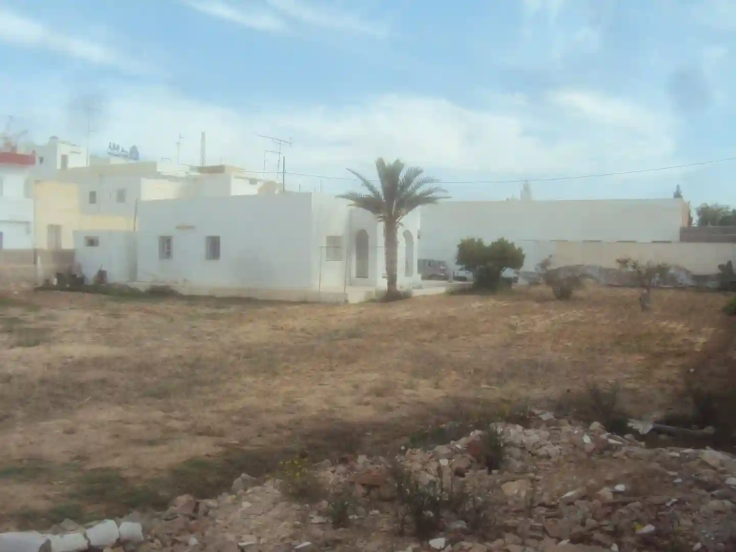 Terrain de 1430 m² Route el ain km - Vue 1