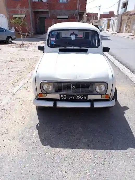 Excellente Renault 4L - Vue 3