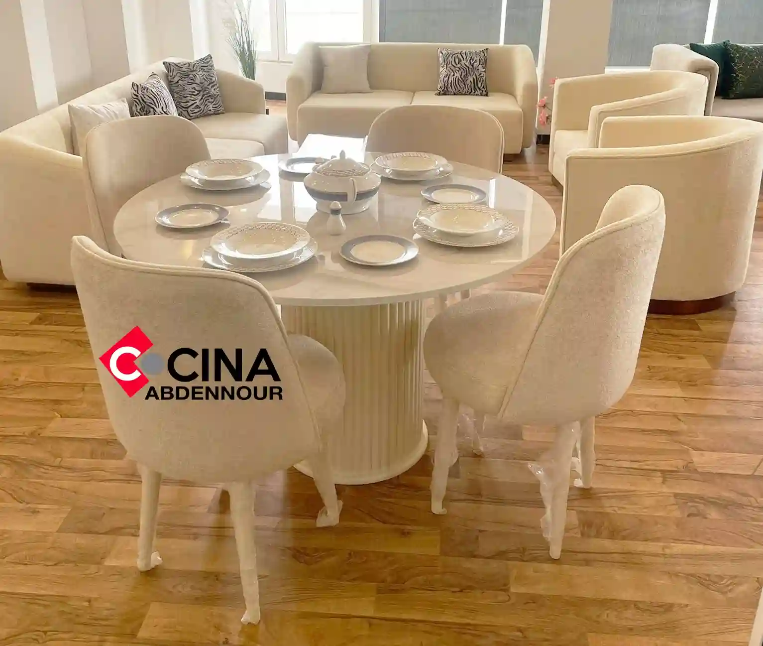 Salon et Salle à Manger à La Soukra - Vue 2