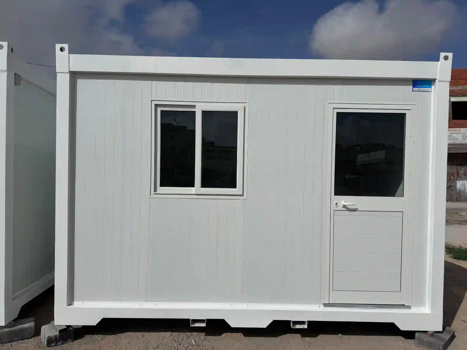 Construction des Cabines en Panneaux Sandwitch - Vue 2