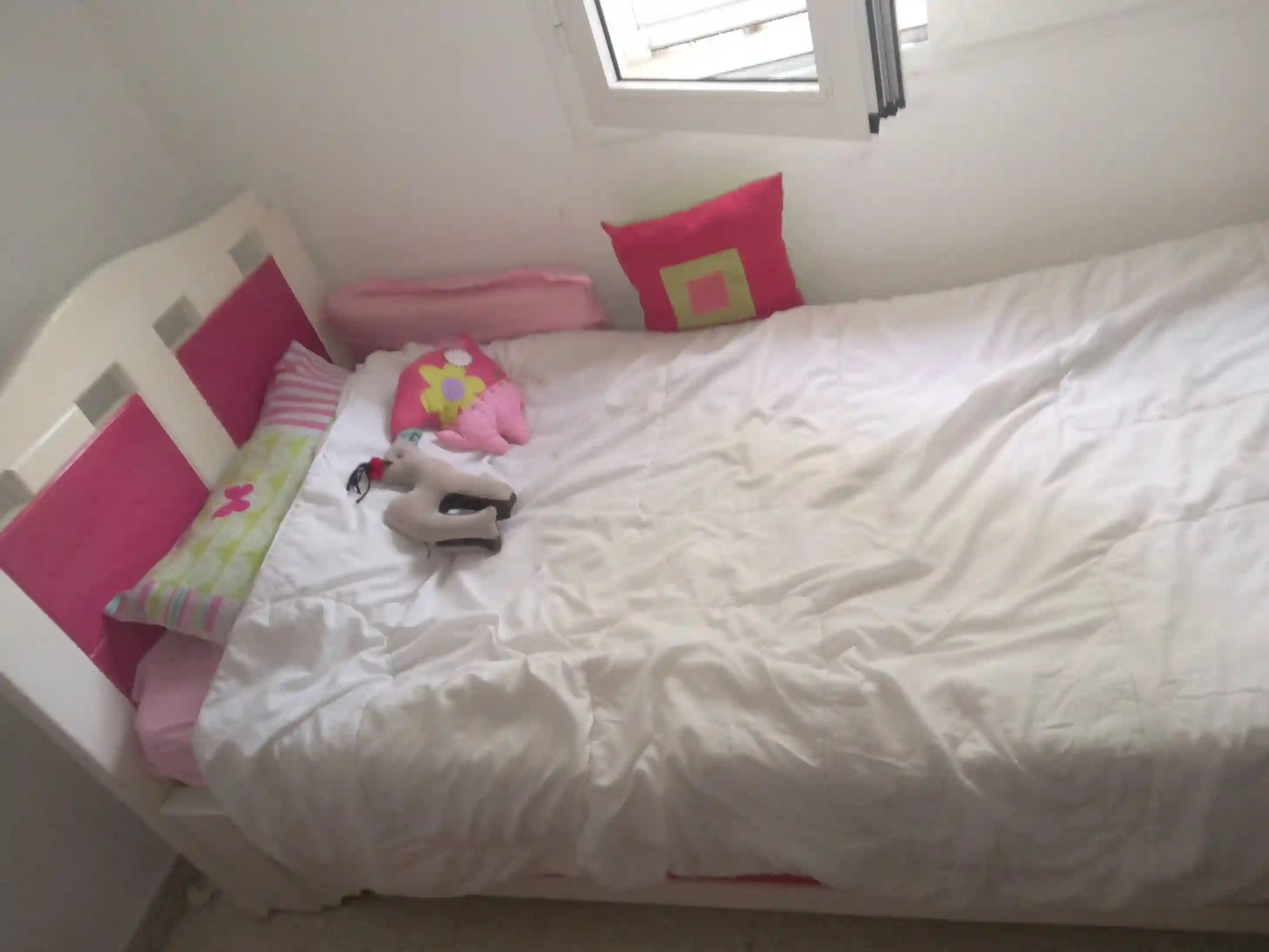 A Vendre lit Avec Coffre et Table de Nuit en Bois - Vue 1