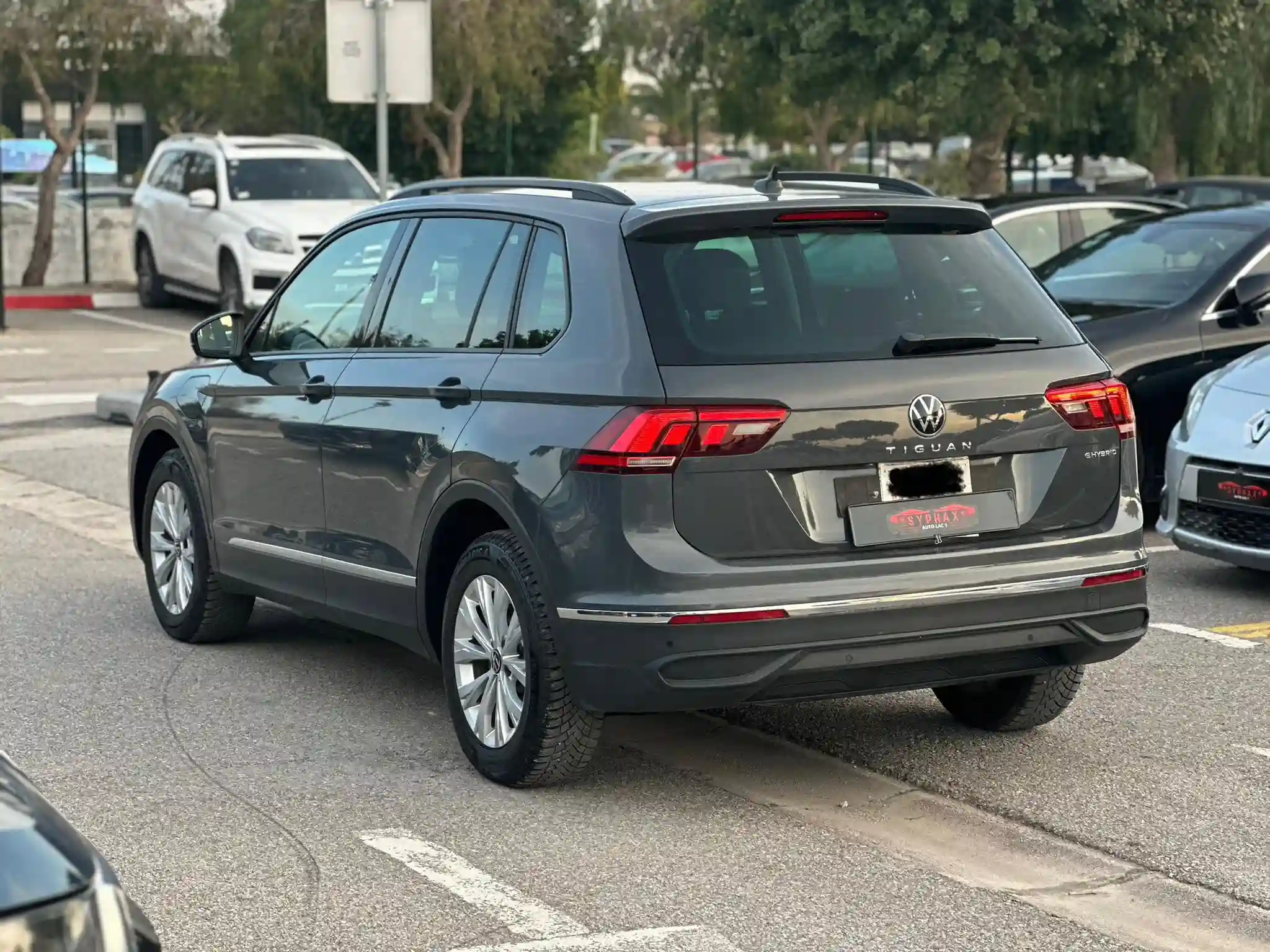 Volkswagen Tiguan - Vue 1