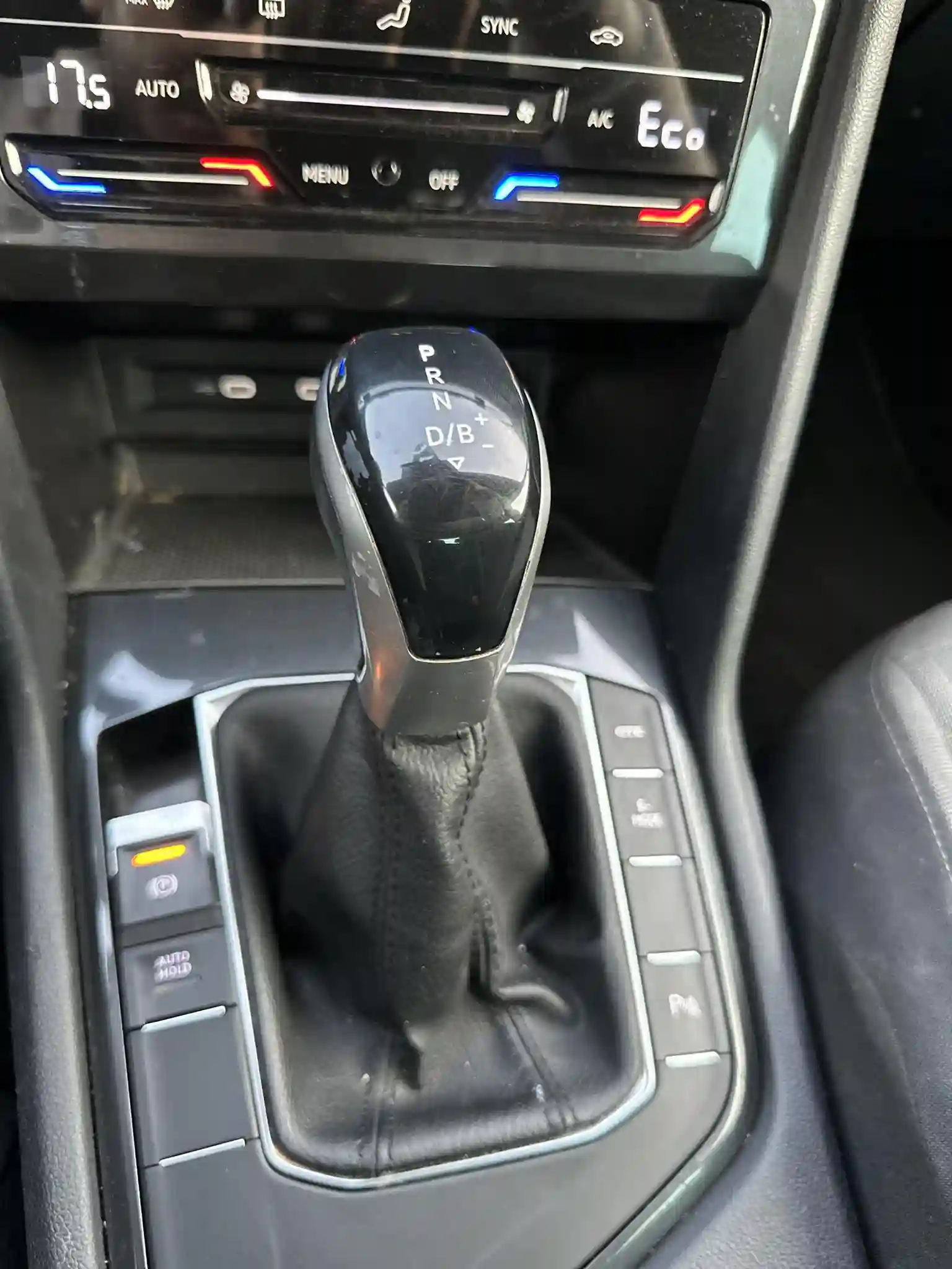 Volkswagen Tiguan - Vue 4