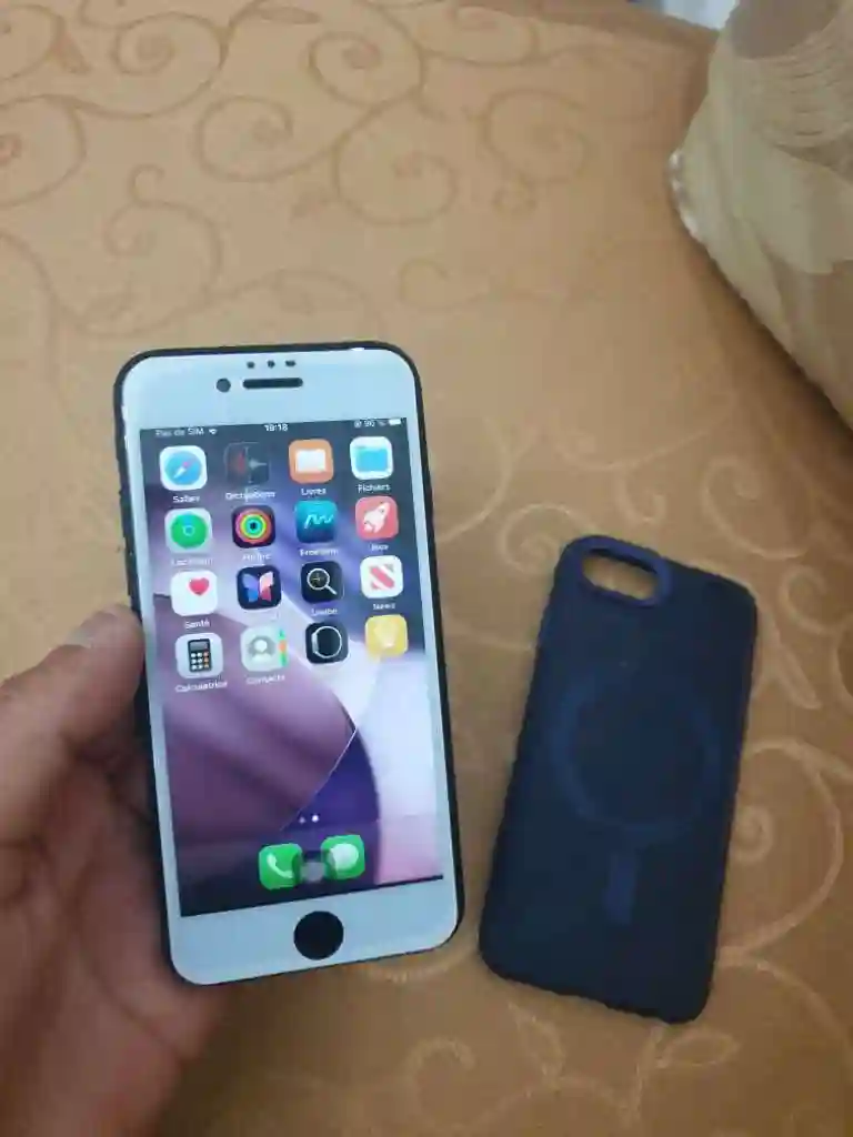 Iphone se 2020 - Vue 4