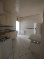 Un Vaste Appartement s2 à Cité Wahat el Aouina à El Aouina