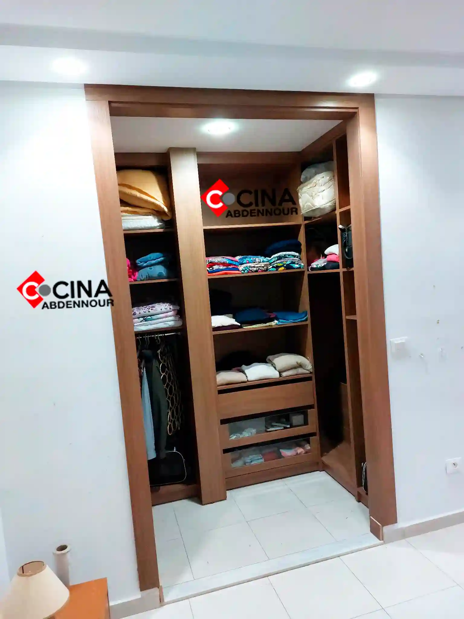 Chambre Dressing Sans Porte à La Soukra - Vue 2