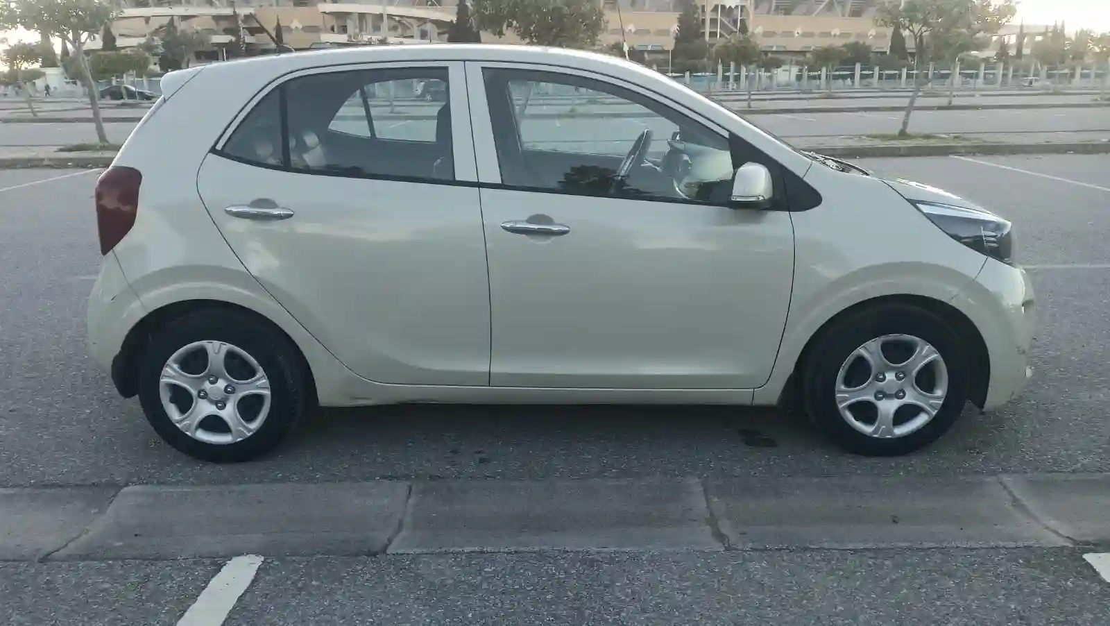 Kia Picanto - Vue 1