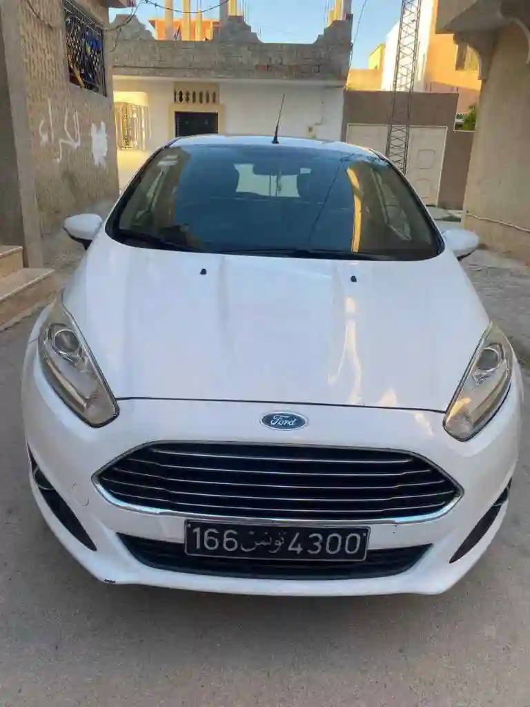 Ford Fiestatitanium 4 Cylin - Vue 2