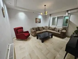 S Plus un Très Spacieux à L'aouina à Ain Zaghouan