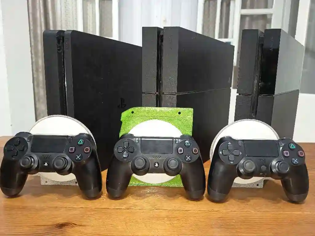 3 ps4 Patché - Vue 3