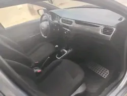 Peugeot 301