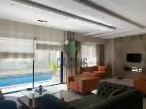Villa s5 Avec Piscine Ref722a à Cite Universitaire - Vue 1